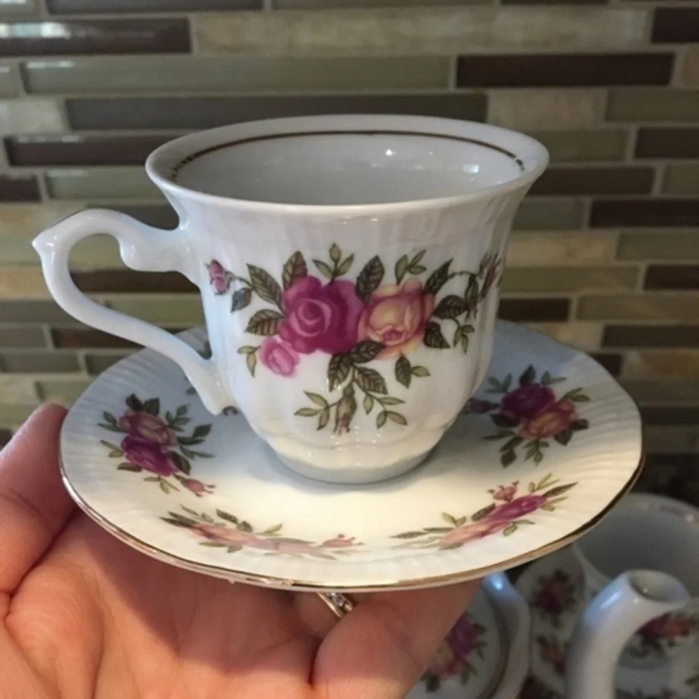 Vintage Crystal Clear 5Cup Teapot Set, Sugar, Creamer, 4 Tea Cups Made in Poland